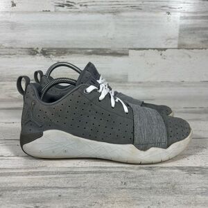 Nike Air Jordan Breakout Men's Gym Shoes 881449-003 Wrap Around‎ Lace Grey US 8